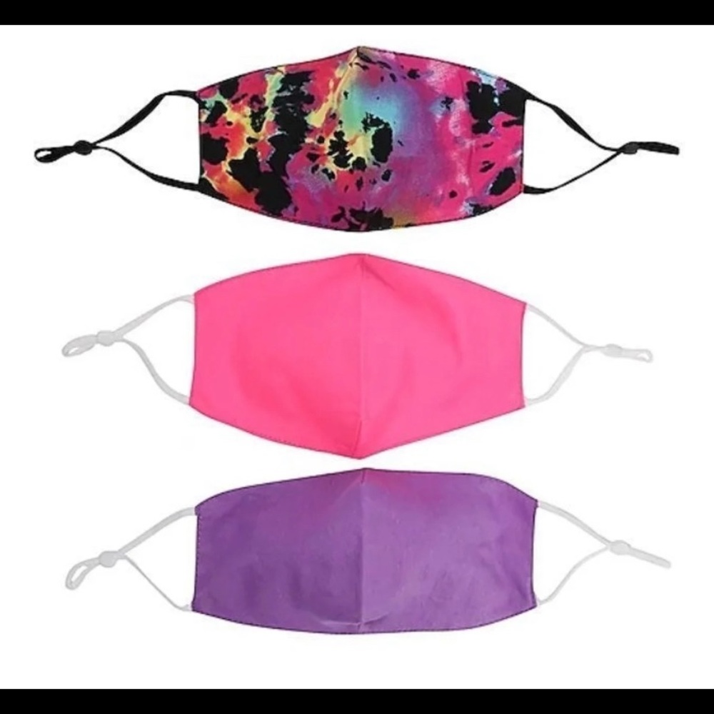 3 child-sized face mask fits adjustable ear loops